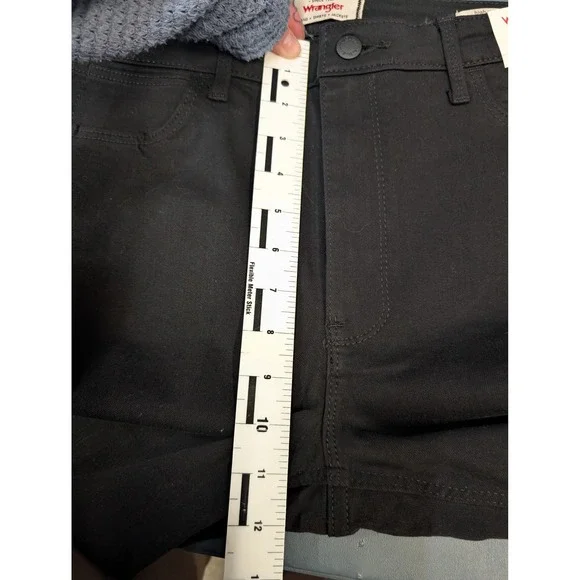 NWT Wrangler Bold Boot Jeans Women 12x32 Black High Rise Stretch 10MT1BTBL - Picture 11 of 14